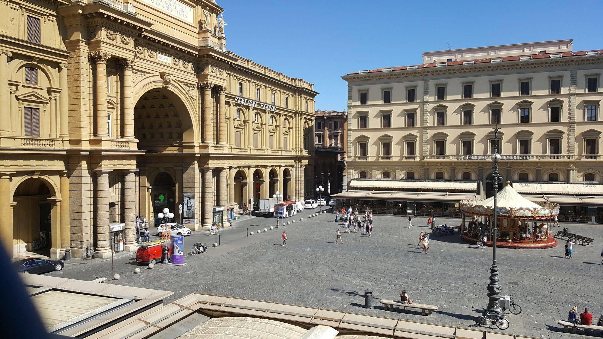 La Repubblica Aparthotel 4*