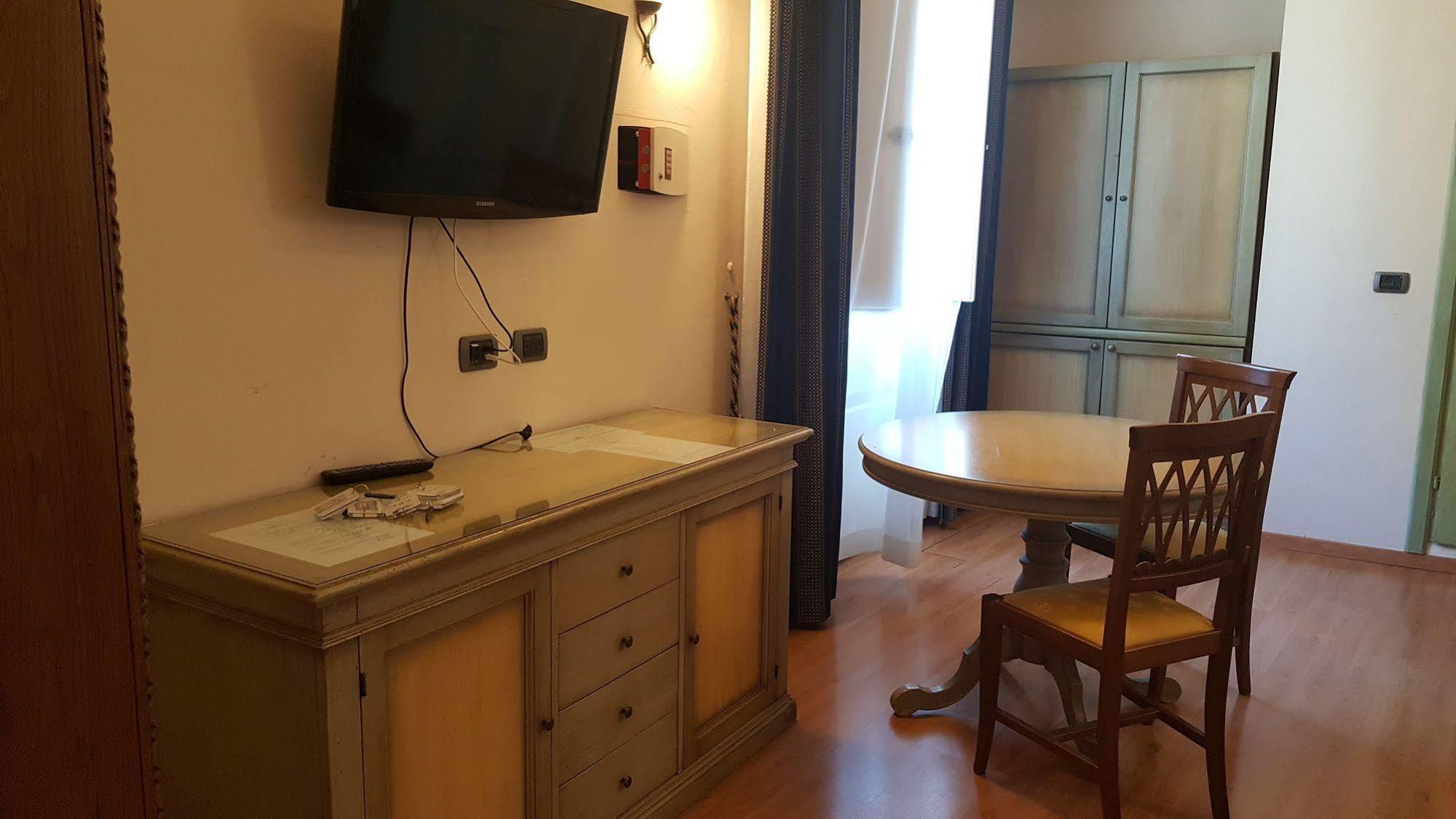 La Repubblica Aparthotel 4*