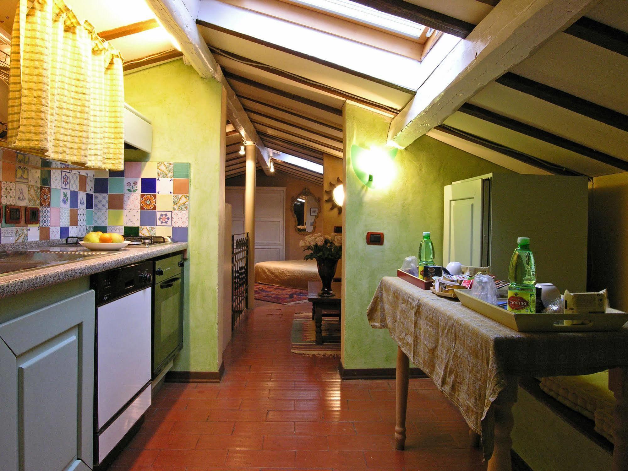 Abatjour Eco-Friendly B&B 3* Florence