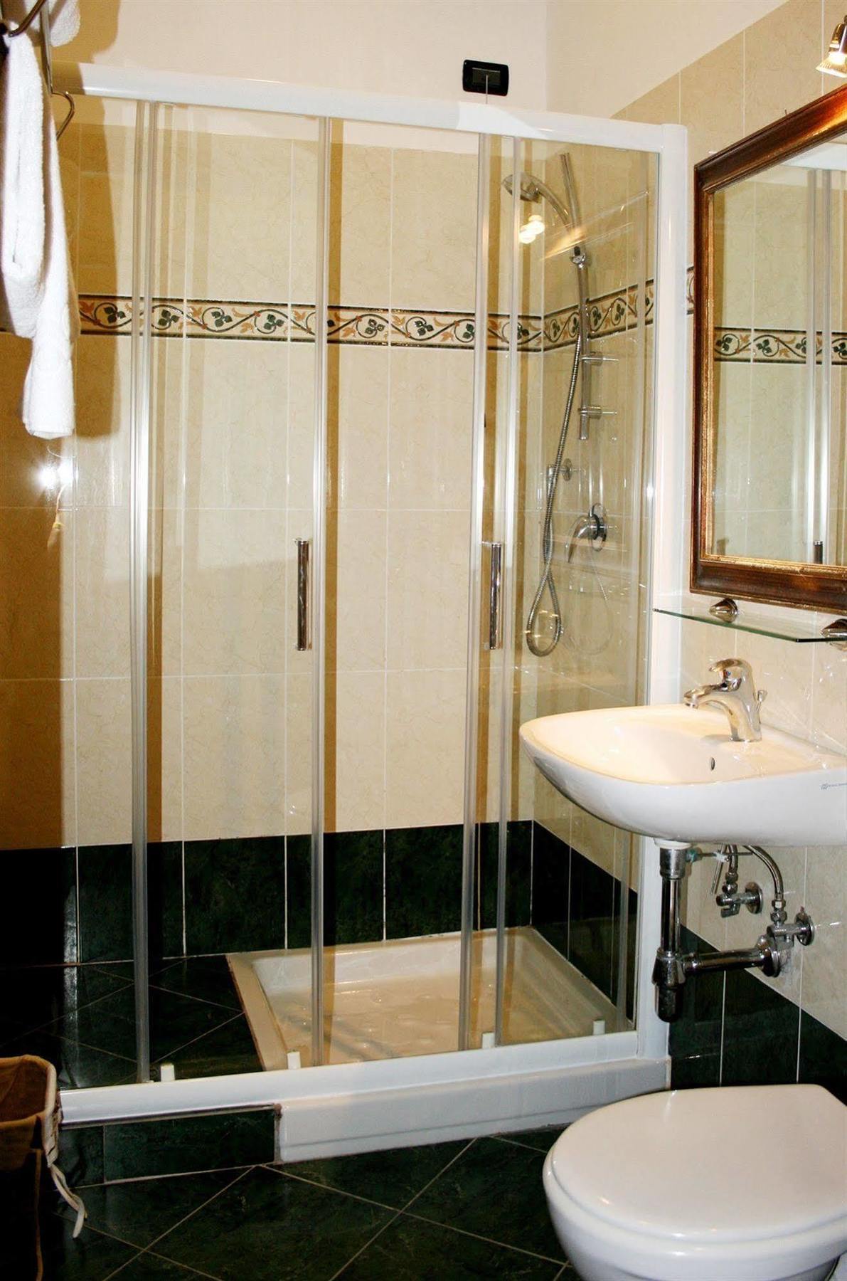 Hotell Enza