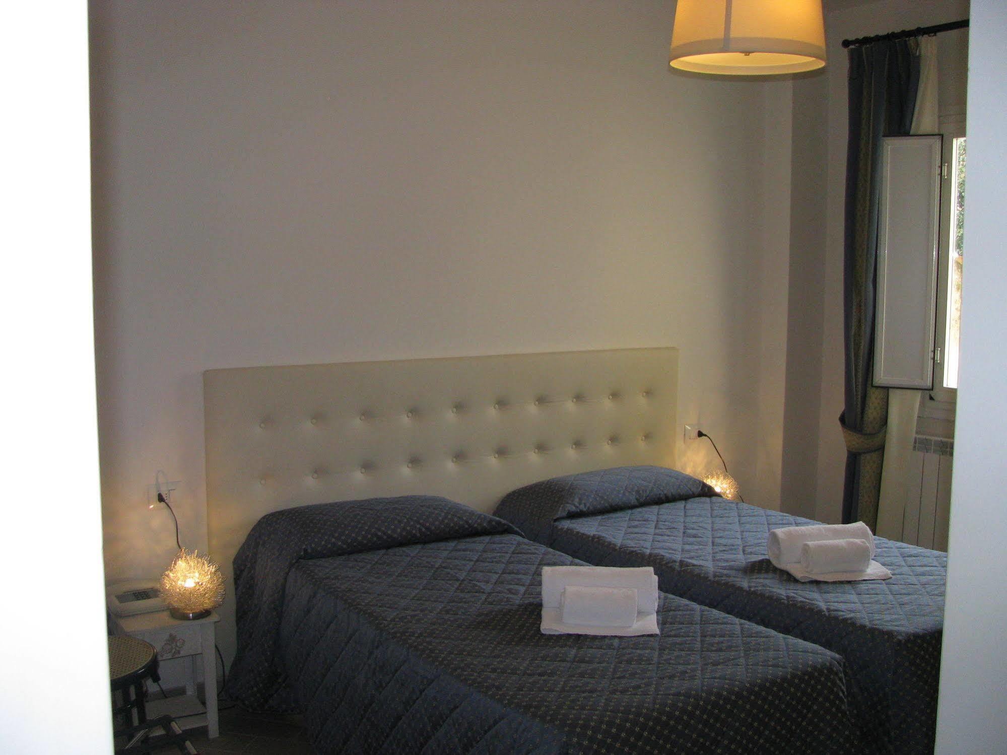 Hotell Enza Firenze