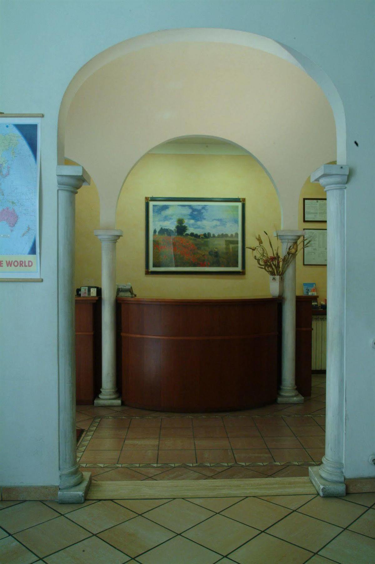 Hotel Eden 3*