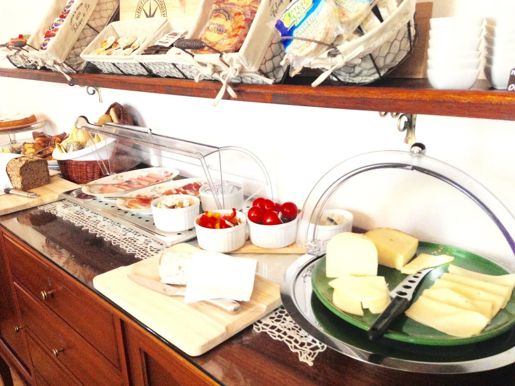Gourmet Landucci Couette-café