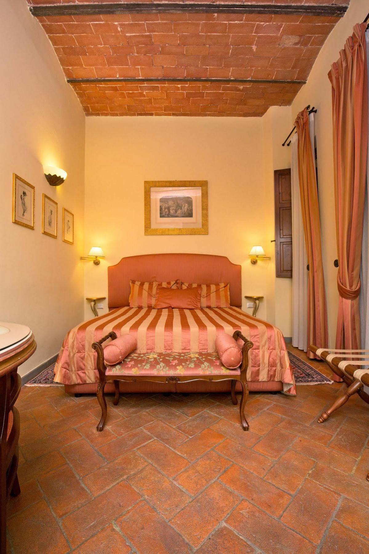 Bed & Breakfast La Casa Del Garbo - Luxury & Florence