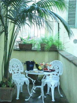 Hotell Enza 2*