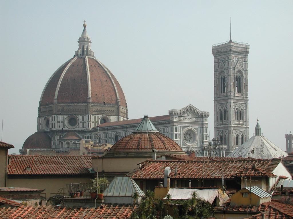 Lorena Firenze