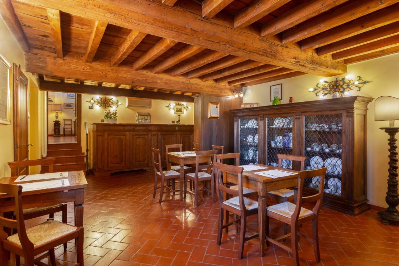 Palazzo Graziani 2*