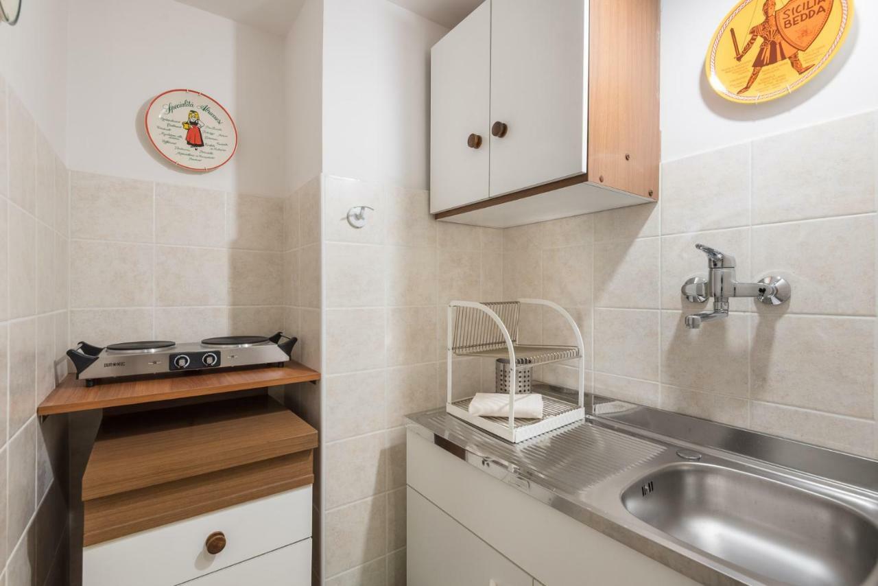 Le Grazie In Superb Location Apartamento *