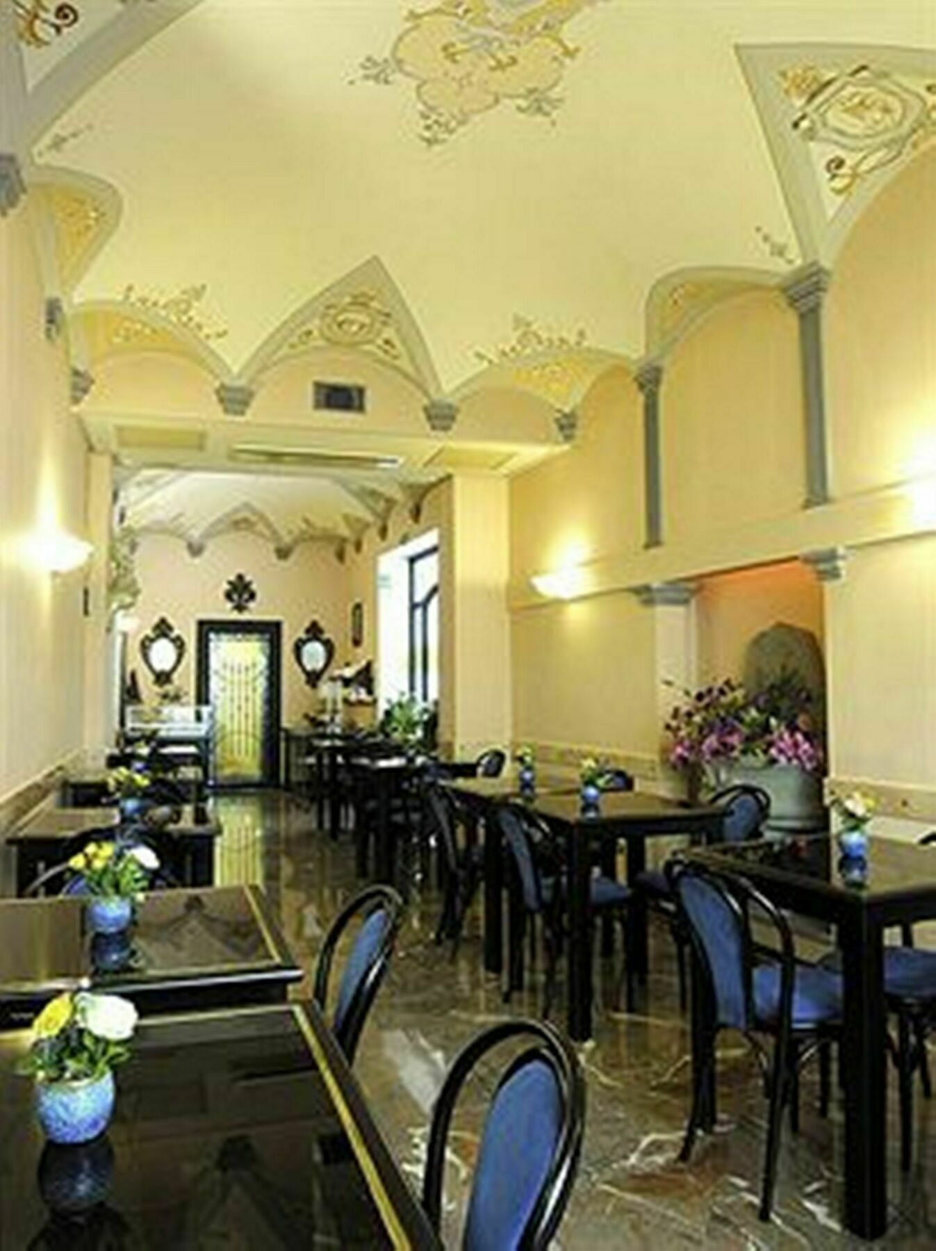 Hotel City Hotell