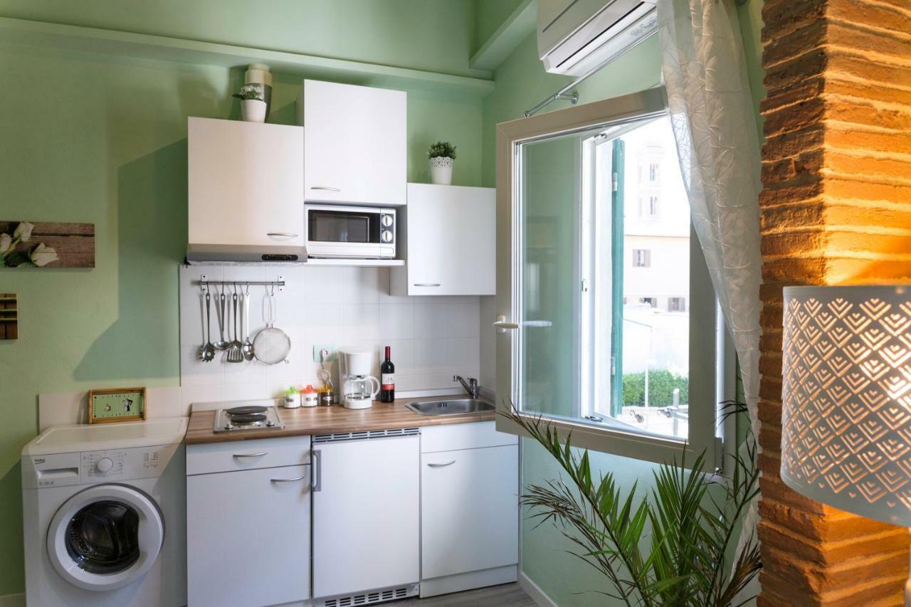Vasari - Near Smn Station * Firenze