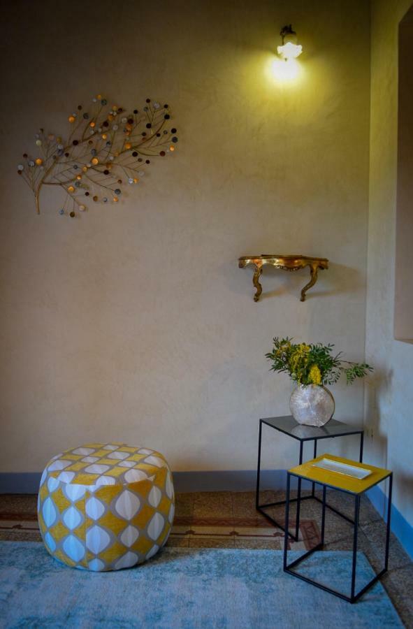 Calzaiuoli Luxury And Characteristic * Firenze