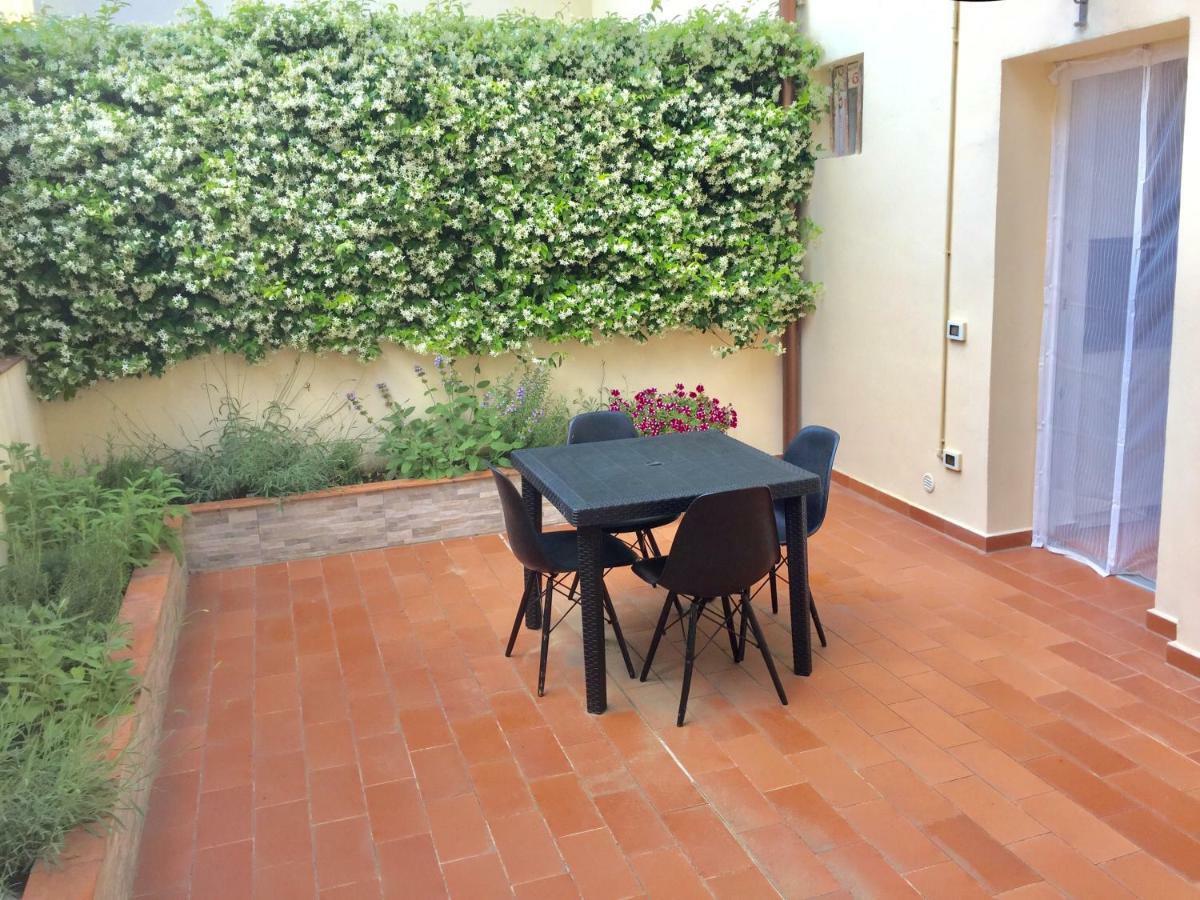 Dalu Davide - Private Car Park 15 Minutes To The Center Apartamento Florença