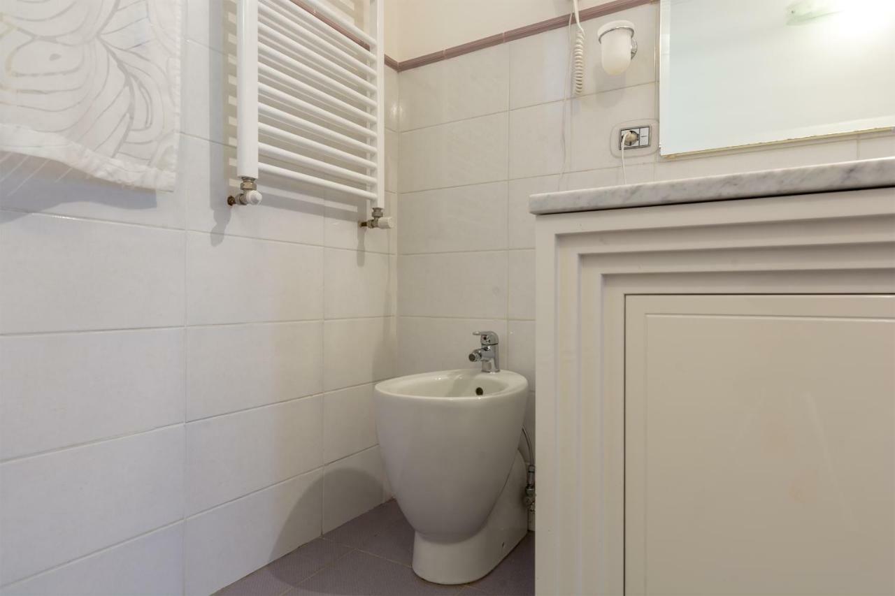 Elegance In Santa Maria Novella Appartement