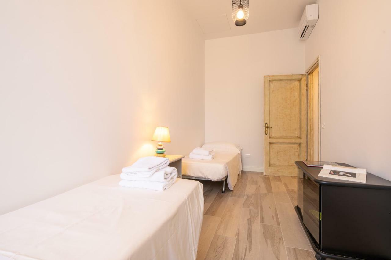 Santa Maria Novella 4 Bedrooms By Mmega * Florença