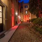Apartments Florence - Dragomanni Loft With Patio