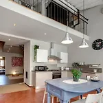 Zita Apartment By Mamo Florence