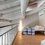 Zita Apartment By Mamo Florence