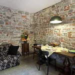 Cozy Suite By Villa Il Mosaico