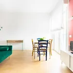 Lb Appartment-A Pochi Passi Da Porta Romana