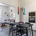 Modern Art Apartment - Art Pieces & Eclectic Deco