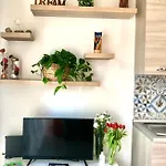 Suite Locchi. Vicino Tramvia/Careggi/Meyer
