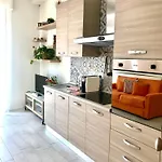 Suite Locchi. Vicino Tramvia/Careggi/Meyer