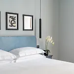 Flom Boutique Hotel