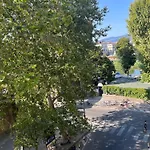 Santa Rosa Florence Apartments 3 Bedrooms - Private Parking