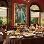Hotel Regency - Small Luxury Hotels Of The World