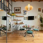 Via Cimabue 8B - Florence Charming Apartments - Metropolitan Loft In Florence - 20 Minute Walk To City Center - Excellent Base For Exploring - Less Than 5 Minute Walk To The Supermarket - Amazing Bakery On The Corner