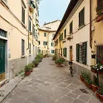 Keys Of Italy - Barbi 16 - A Unique Studio In Florence!