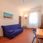 Vanni Apartment By Mamo Florence