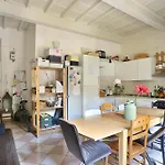 Firenze Central Room For Rent