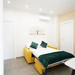 Foster Apartments B&B