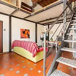 Nice And Quiet Loft 5 Minutes Walk From The Duomo