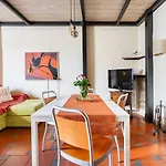 Nice And Quiet Loft 5 Minutes Walk From The Duomo