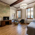 Bela Apartments
