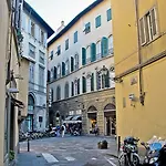Apartments Florence- Santa Maria Novella