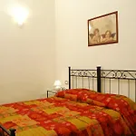 Santacroce 52