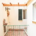 Pitti Place
