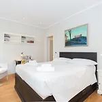 Comfortable&Convenient apt in the center - Zanobi Delux