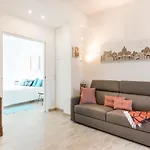 Cool Flat Alberti Lift, Terraces, Free Parking