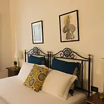 Dante\'S Rooms