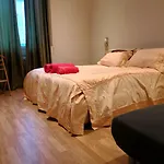 White Guesthouse