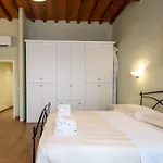Santo Spirito Bright Flat