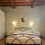 Santo Spirito Bright Flat
