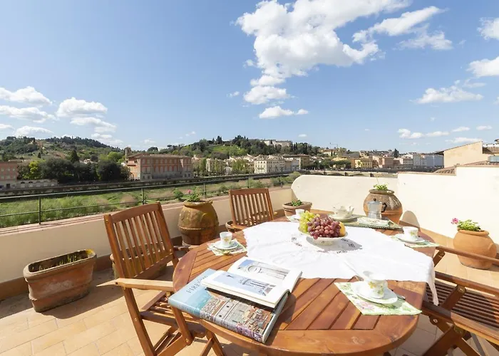 Lungarno Attic With Private Terrace And Lift