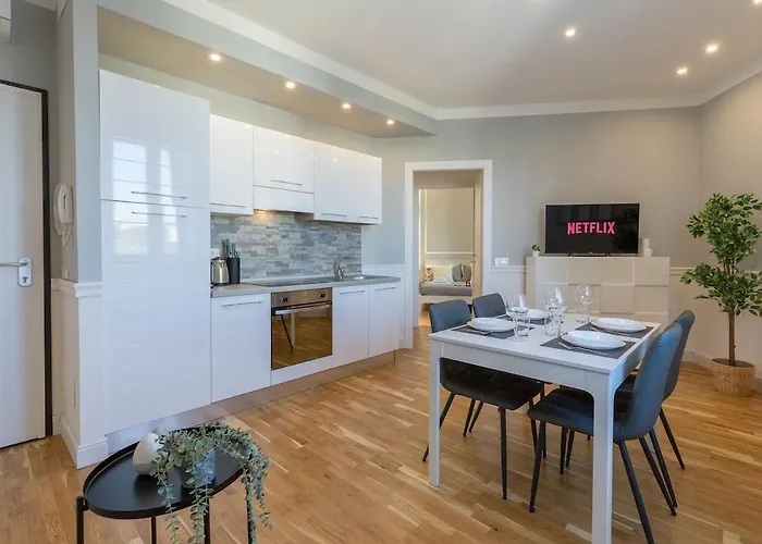 Careggi-Rifredi Chic Apartment Tramvia-Parking