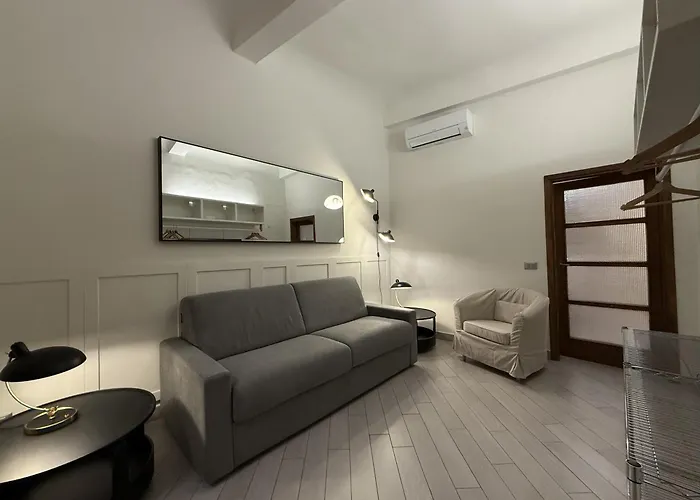 Yome - Borgo Dei Greci 17