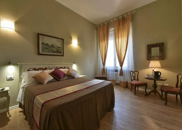 Florence Station Rooms